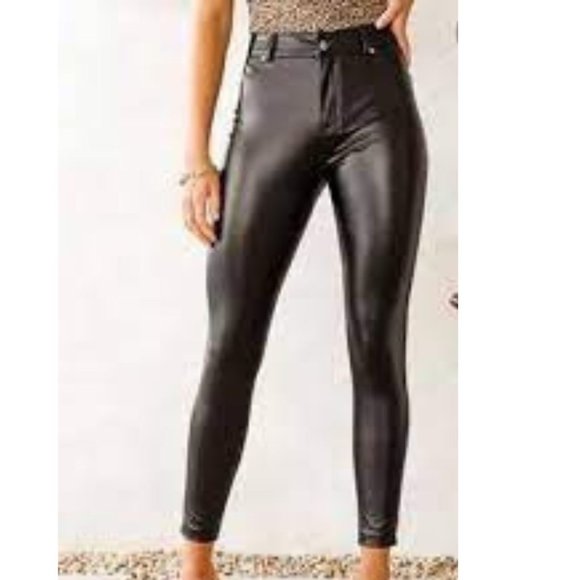 Shine Star NWT Super High Waist Skinny Ankle Leatherette Pants Black Siz… - Picture 1 of 13
